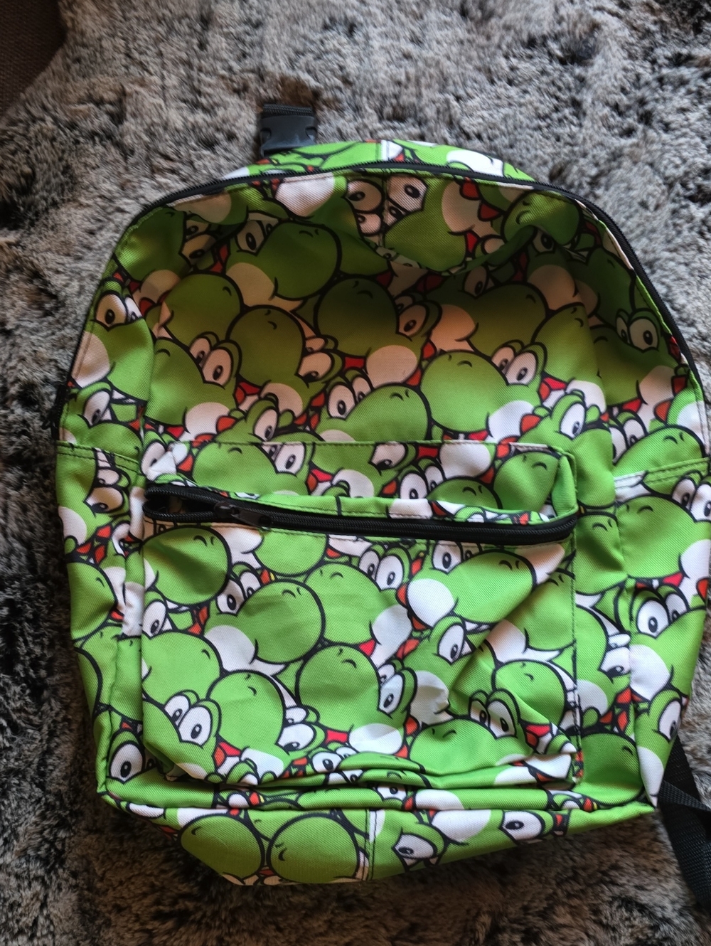 Mario Reversible Backpack - Picture 3 of 4